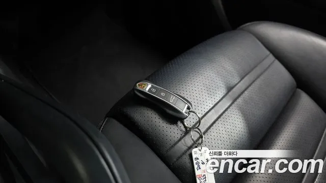 Porsche Cayenne 2019 thumb 4