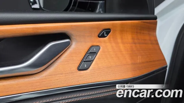 Jeep Grand Cherokee 2023 thumb 8