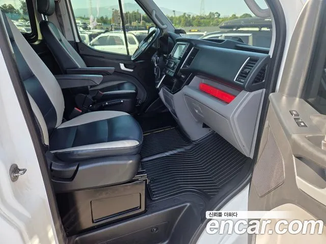 Hyundai Solati 2022 thumb 9