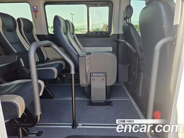 Hyundai Solati 2022 thumb 11