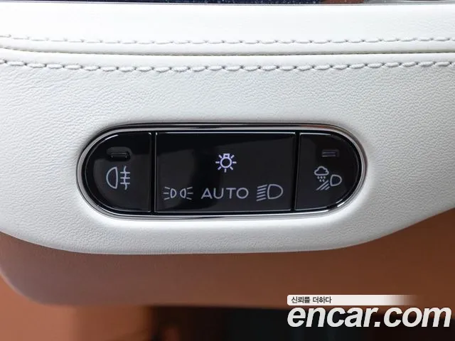 Bentley Continental 2025 thumb 11