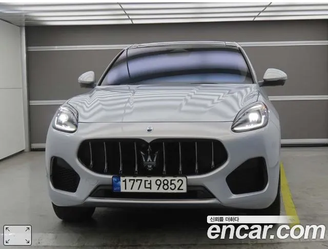 Maserati Grecale 2023 thumb 2