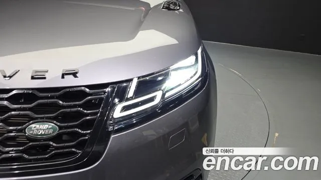 Land Rover Range Rover Velar 2019 thumb 5