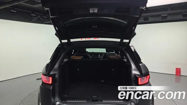 Land Rover Range Rover Evoque 2019 thumb 5
