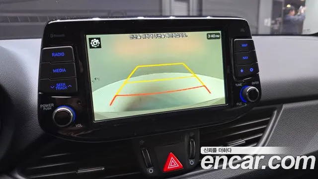 Hyundai i30 2020 thumb 8