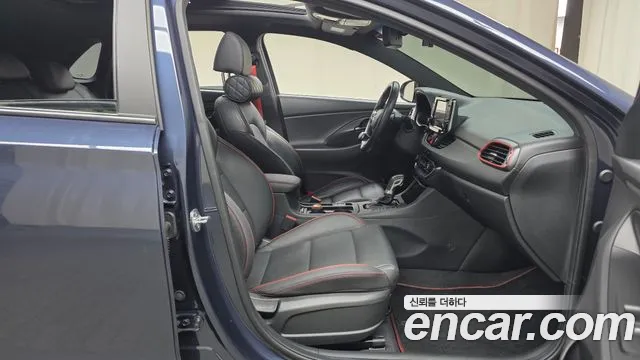 Hyundai i30 2020 thumb 11