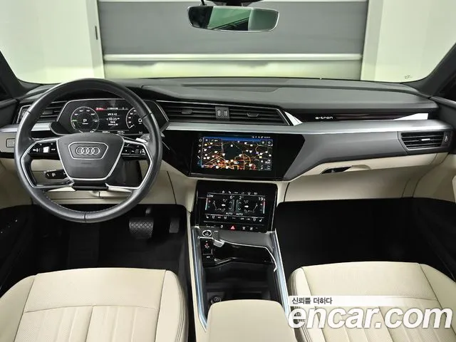 Audi Q8 e-tron 2024 thumb 7