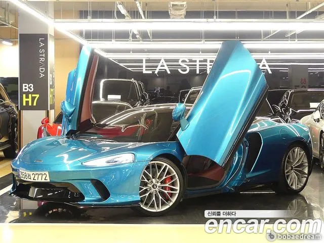 McLaren GT 2022 thumb 11
