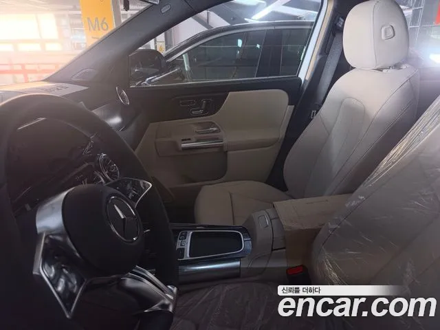 Mercedes-Benz EQA 2025 thumb 3