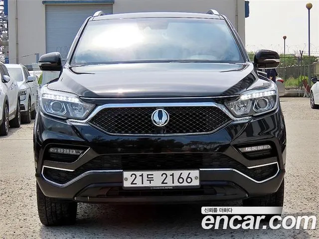 KGM Rexton 2019 thumb 9