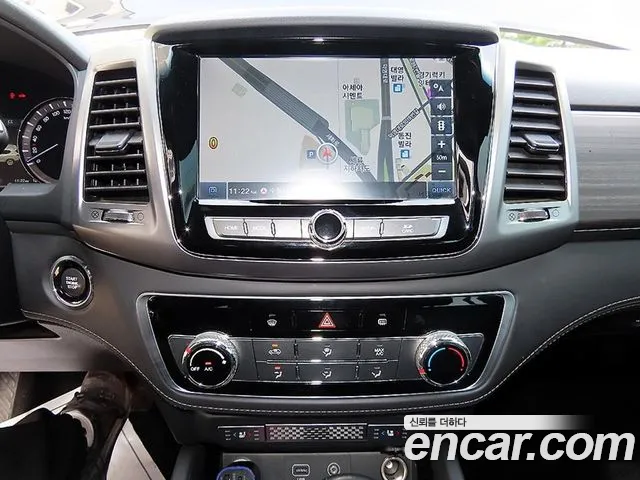 KGM Rexton 2019 thumb 7