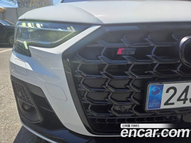 Audi S8 2023 thumb 2