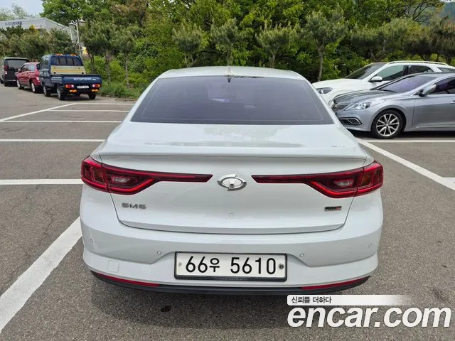 Renault SM6 2016 thumb 6