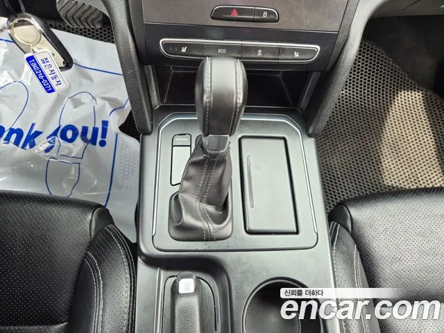 Renault SM6 2016 thumb 11