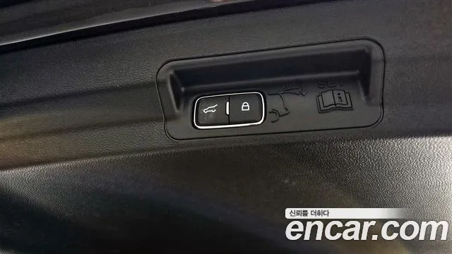 Ford Explorer 2023 thumb 7
