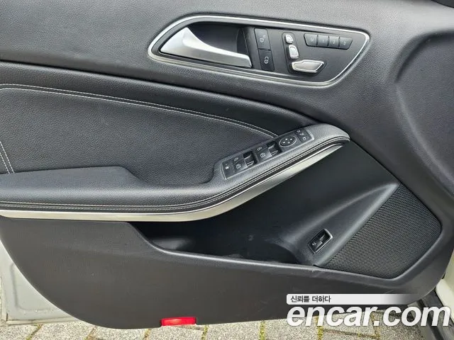 Mercedes-Benz A-Класс 2019 thumb 6