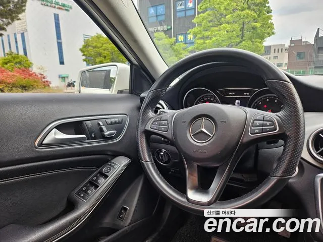 Mercedes-Benz A-Класс 2019 thumb 5