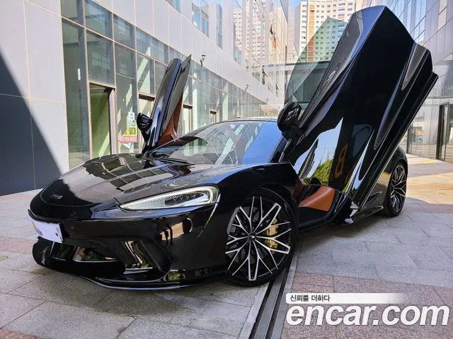 McLaren GT 2022 thumb 8