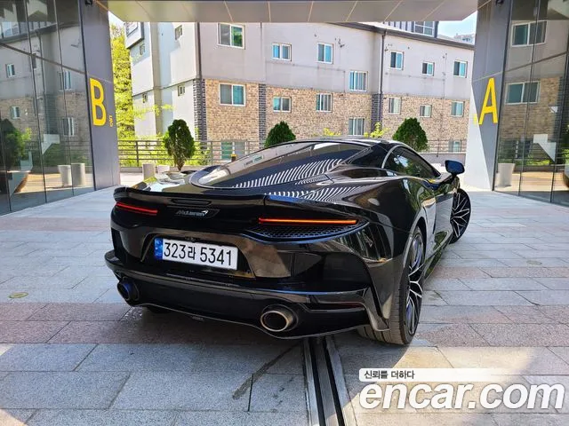 McLaren GT 2022 thumb 9