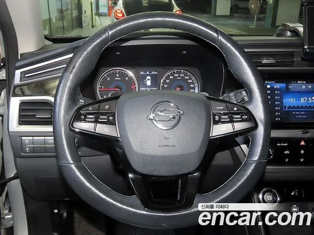 KGM Korando 2019 thumb 6