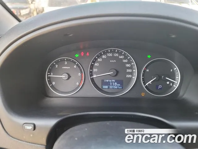 Hyundai Staria 2019 thumb 12
