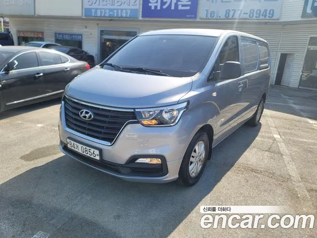 Hyundai Staria 2019 thumb 6