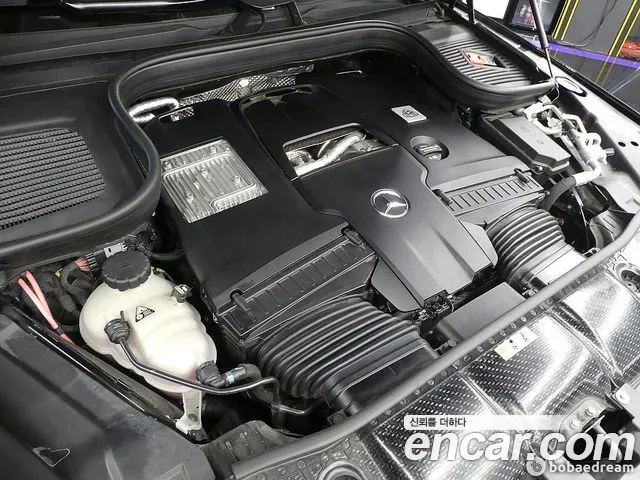 Mercedes-Benz GLS 2022 thumb 12