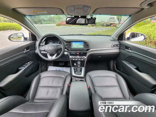 Hyundai Avante 2019 thumb 9