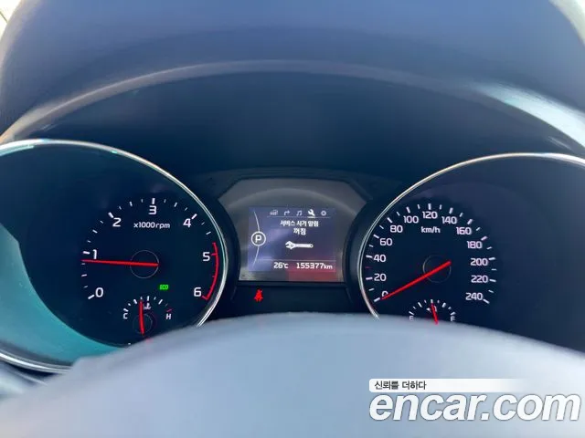 Kia Carnival 2016 thumb 11