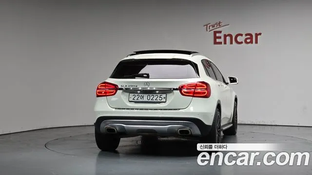 Mercedes-Benz A-Класс 2015 thumb 7