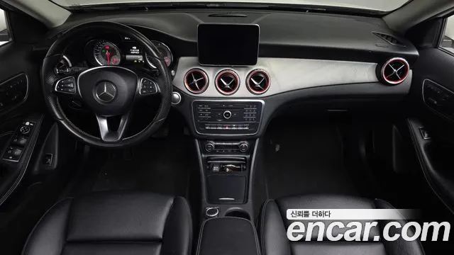 Mercedes-Benz A-Класс 2015 thumb 12