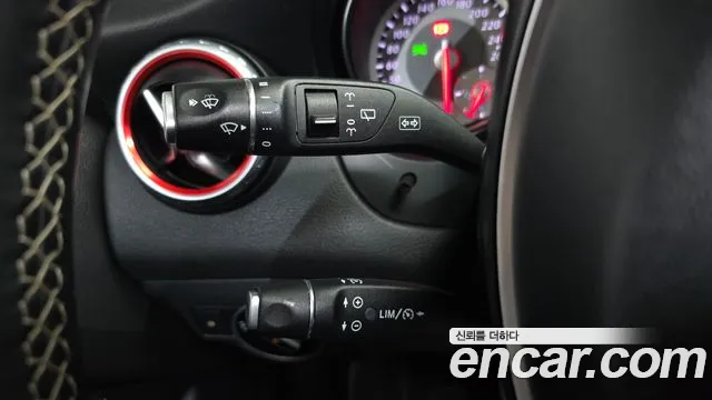 Mercedes-Benz A-Класс 2015 thumb 4