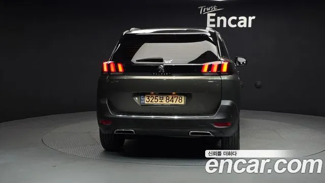 Peugeot 5008 2021 thumb 7