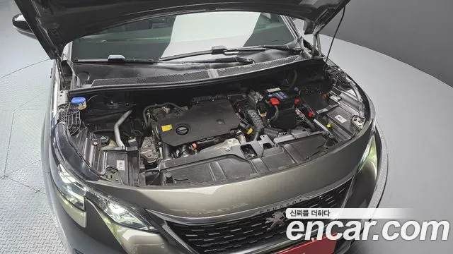 Peugeot 5008 2021 thumb 11