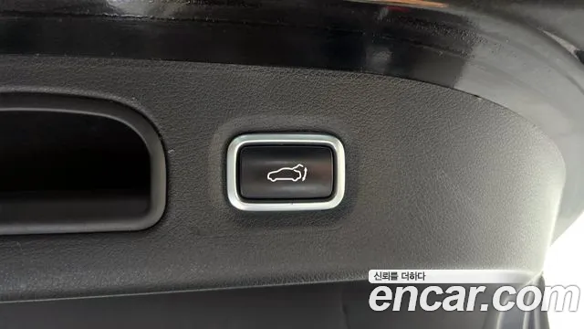 Kia Stinger 2019 thumb 3
