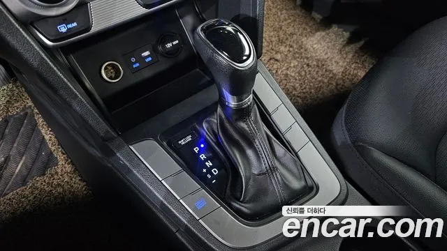 Hyundai Elantra 2019 thumb 8