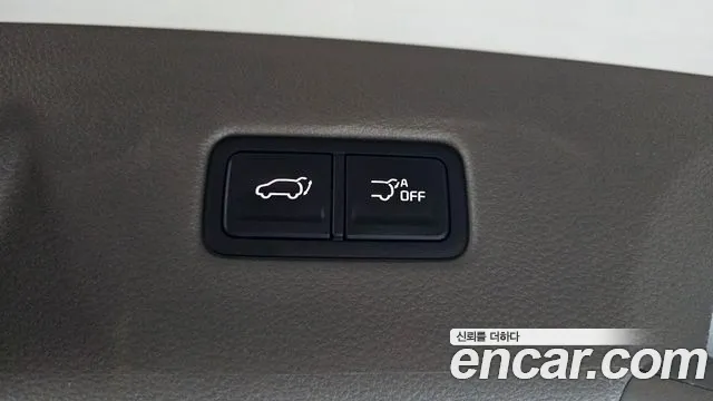 Kia Carnival 2021 thumb 3