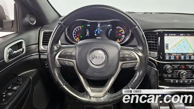 Jeep Grand Cherokee 2019 thumb 6