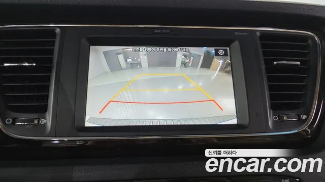 Kia Carnival 2018 thumb 7