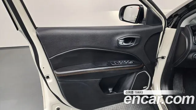 Jeep Compass 2019 thumb 5