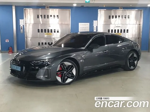 Audi RS e-tron GT 2022 thumb 8