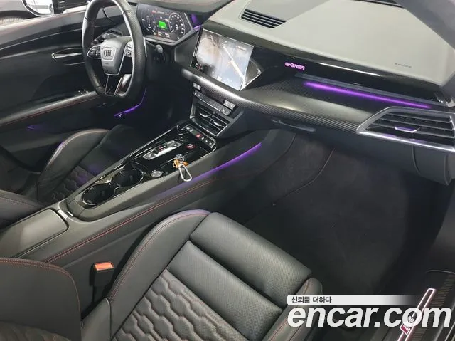 Audi RS e-tron GT 2022 thumb 2