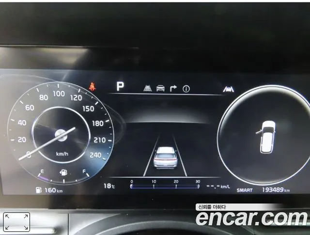 Kia Carnival 2021 thumb 4