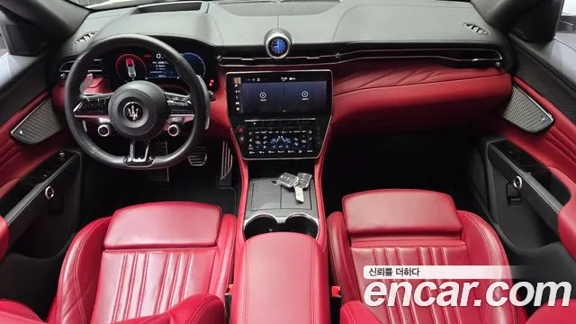Maserati Grecale 2023 thumb 5