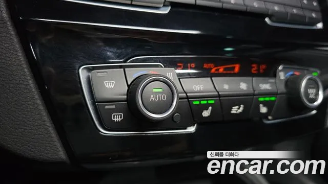 BMW X1 2020 thumb 2