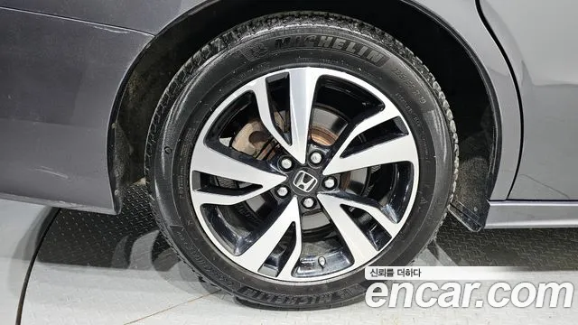 Honda Odyssey 2019 thumb 4