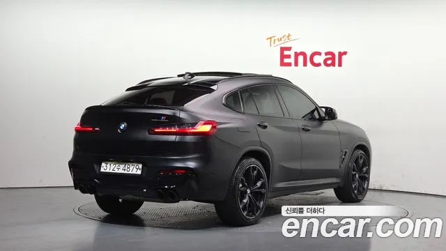 BMW X4 M 2019 thumb 6