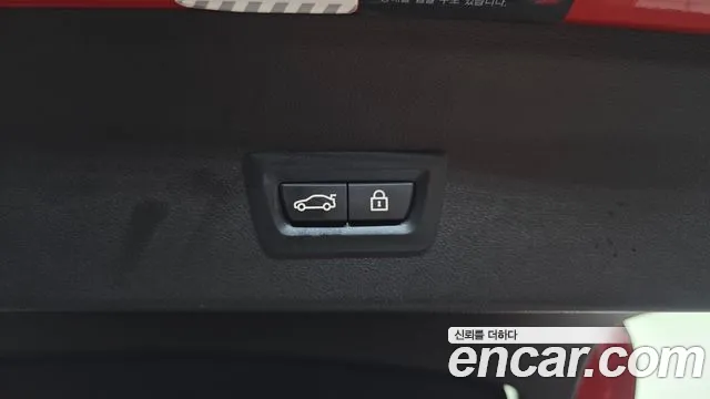 BMW X4 M 2019 thumb 8