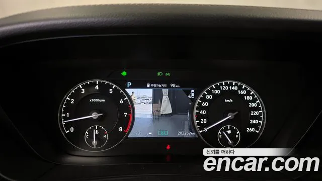 Genesis G90 2019 thumb 8
