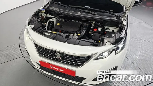 Peugeot 5008 2019 thumb 9